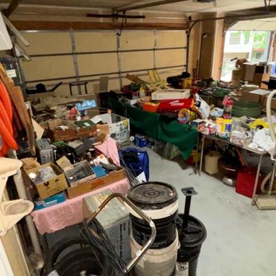 Estate sale photo