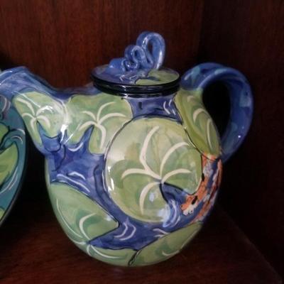 Majolica type teapot