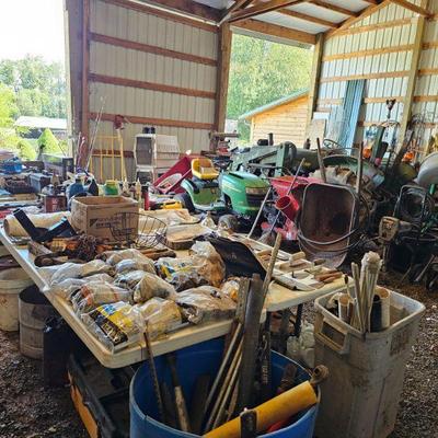 Estate sale photo