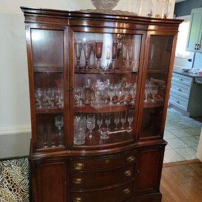 WHITE MFG. MAHOGANY BREAKFRONT