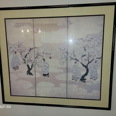 ASIAN TRIFOLD ART ON SILK FRAMED