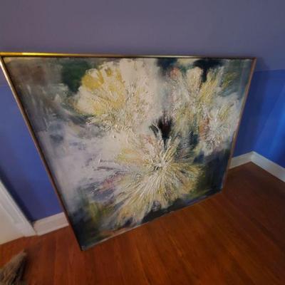 CONTEMPORARY LARGE SCALE FLORAL