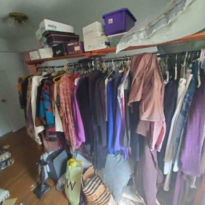 LADIES CLOTHES