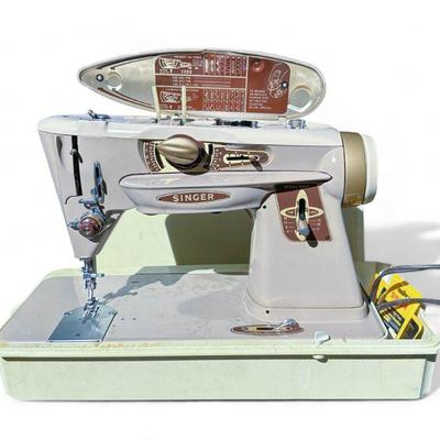 Singer Sewing achine