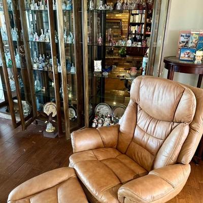 Lane swivel Recliners w/ ottomans