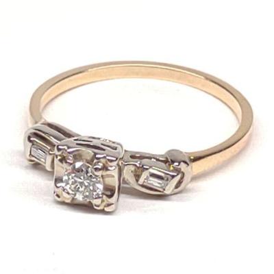14K Gold & Diamond (1/4 cttw) Ring sz 7.5
