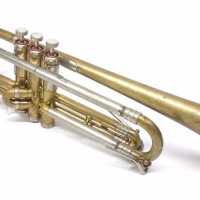 Vintage Getzen Deluxe Model 90 Trumpet