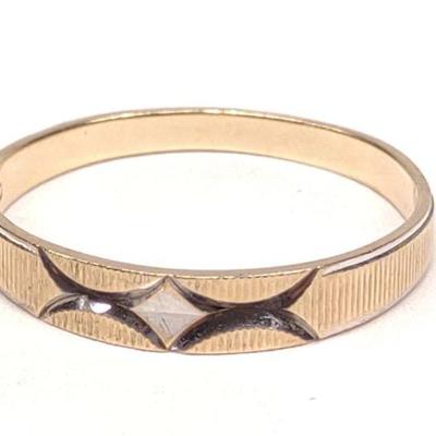 10K Gold Garland Engraved Band Ring (sz 10.25)