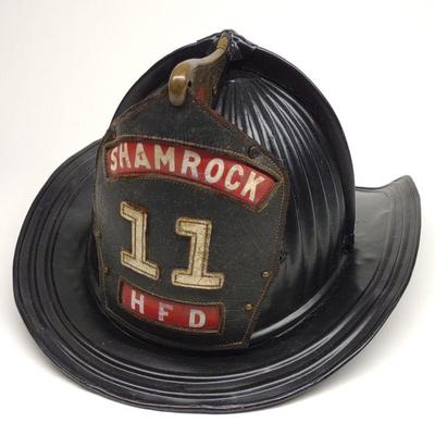 Cairns Shamrock 11 HFD Fire Helmet