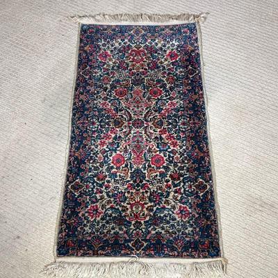 ORIENTAL AREA RUG | Decorated with floral pattern. - l. 24 x w. 48 in

