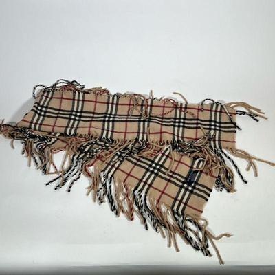 BURBERRY SCARF | Burberry London 100% Cashmere scarf. - l. 53 x w. 7 in

