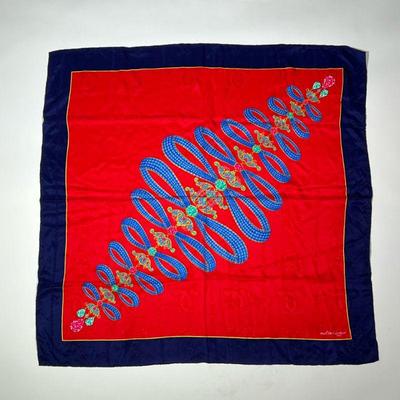 CARTIER SILK SCARF | Must de Cartier silk scarf with a blue chain pattern and vibrant colors. - l. 34 x w. 34 in

