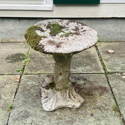 CONCRETE BIRD BATH | Outdoor concrete bird bath in the form of a tree. - h. 17 x dia. 15 in

