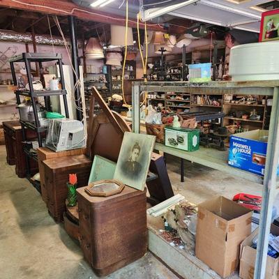 Estate sale photo