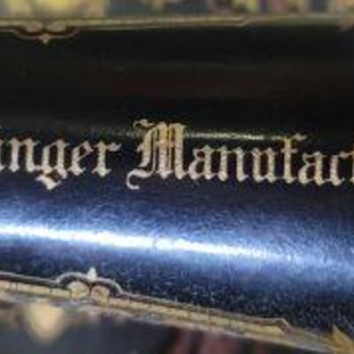VTG Singer sewing machine in case