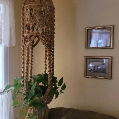 Natural flare of macrame