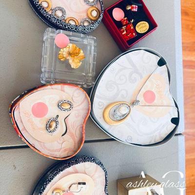 Check Out Items / Cased Items