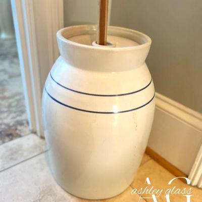Kitchen / Pantry