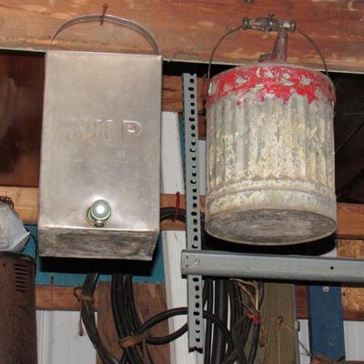 Dairy box  / fuel can 