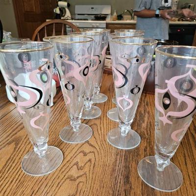 Seville Libbey MCM Pilsner Glasses   set of 8 