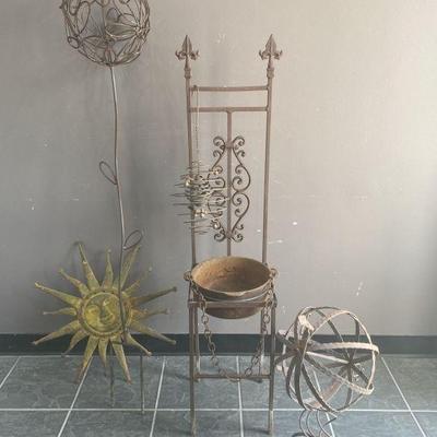 Lot 292 | Vintage Yard Decor
