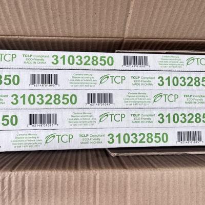 Lot 100 | Box of Fluorescent Lights
