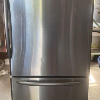 Lot 81 | Maytag Refrigerator
