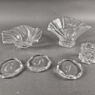 Lot 238 | Initial Paper Weights and Cut Crystal
