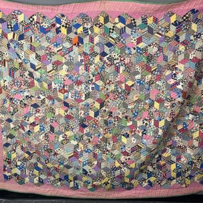 Lot 440 | Vintage Quilt
