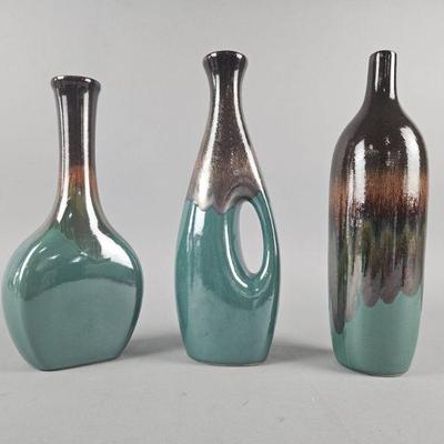 Lot 5 | 3 Vtg Turquoise Pottery Decor Vases
