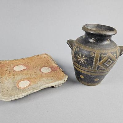 Lot 391 | Vtg Italian Pottery Urn & Artist Signed Pottery
