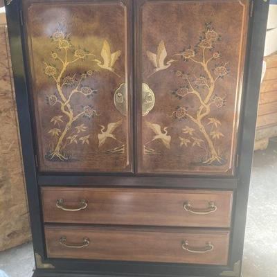 Lot 163 | Chinoiserie Wardrobe Cabinet
