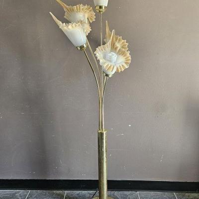 Lot 208 | Vtg Brass & Blown Glass Calla Lily Lamp + More!
