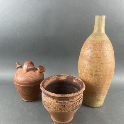 Lot 340 | Pottery Lot
