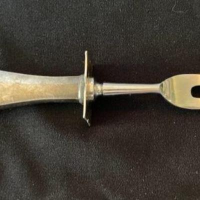 Sterling Silver Handled 9” Meat Fork * Heavy TW 96.8g Web Sterling
