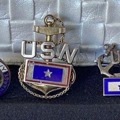 USN US Navy Vintage Sterling Pins * 1 Lapel Enamel Button Honorable Discharge
