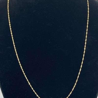 Beautiful14K Yellow Gold Twist Chain Necklace * 18 Inches * 1.2g weight
