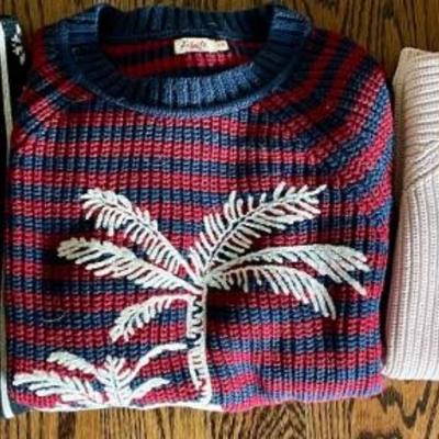 (3) Vintage Faherty 100 Percent Cotton Sweaters - Palm Trees - Snow Flakes & Pink Cable Knit - All Medium