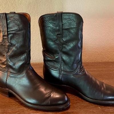 Gorgeous Lucchese Black Leather Boots - Men's Size 8 D With Stretchers And Knit Covers For Storage 
