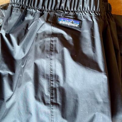 Pair Of Patagonia Snow Pants Size Medium