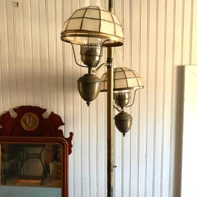 Vtg. brass pole lamp w/ Capiz shell shades
