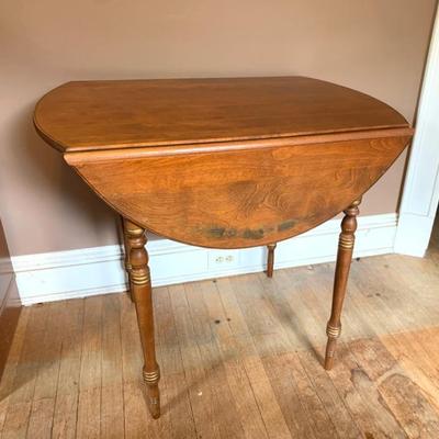 Hitchcock drop leaf table