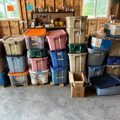These totes are full of Rug hooking material