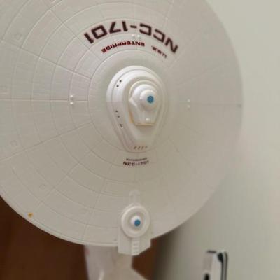 Star Trek USS Enterprise Model NCC-1701 