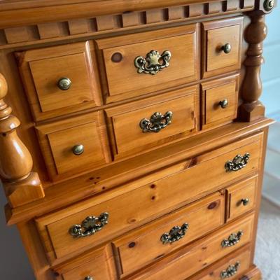 Bassett Americans chest and matching dresser