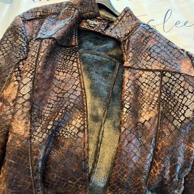 Mens and Ladies Clothing (Tall)
