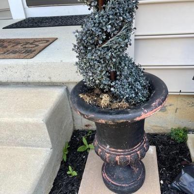 Outdoor Resin Decor