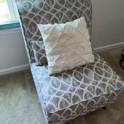 Accent Seating in Silver and White