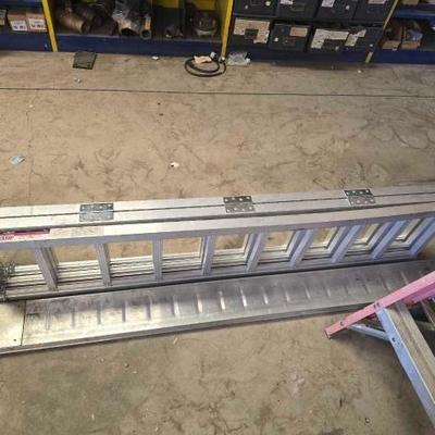 #2336 • Haul Master Tri-Fold Aluminum Ramp
