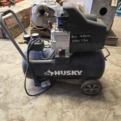 #2074 • Hushy Air Compressor
